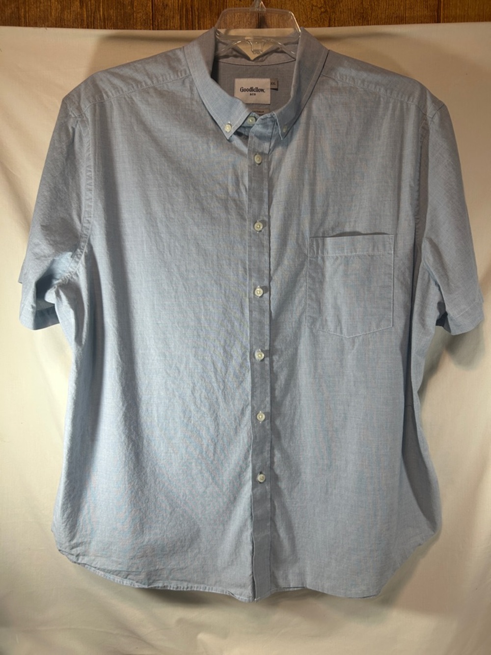 Goodfellow & Co Light Blue Short Sleeve Button-Down Pocket Shirt